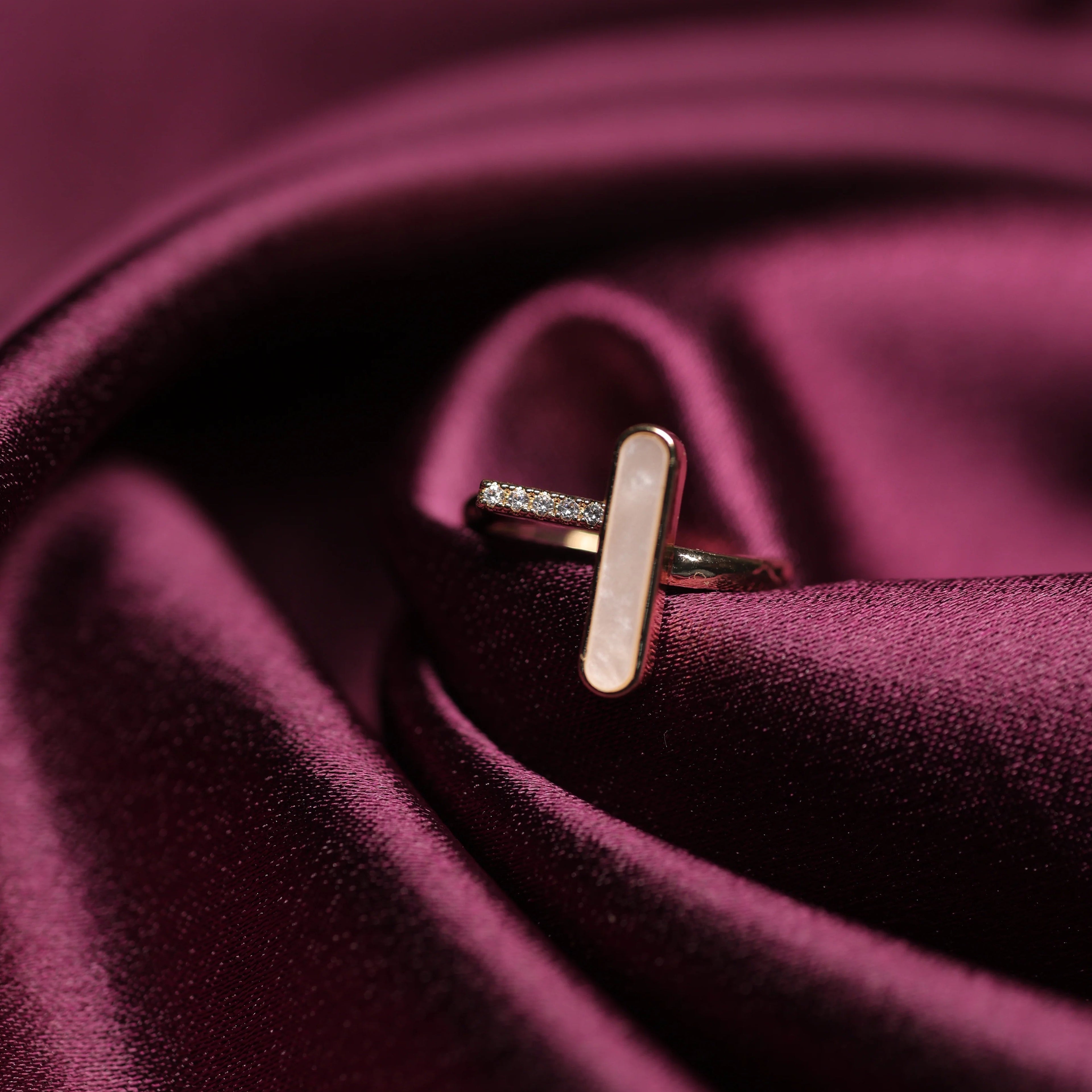 Golden Serene Bar Ring