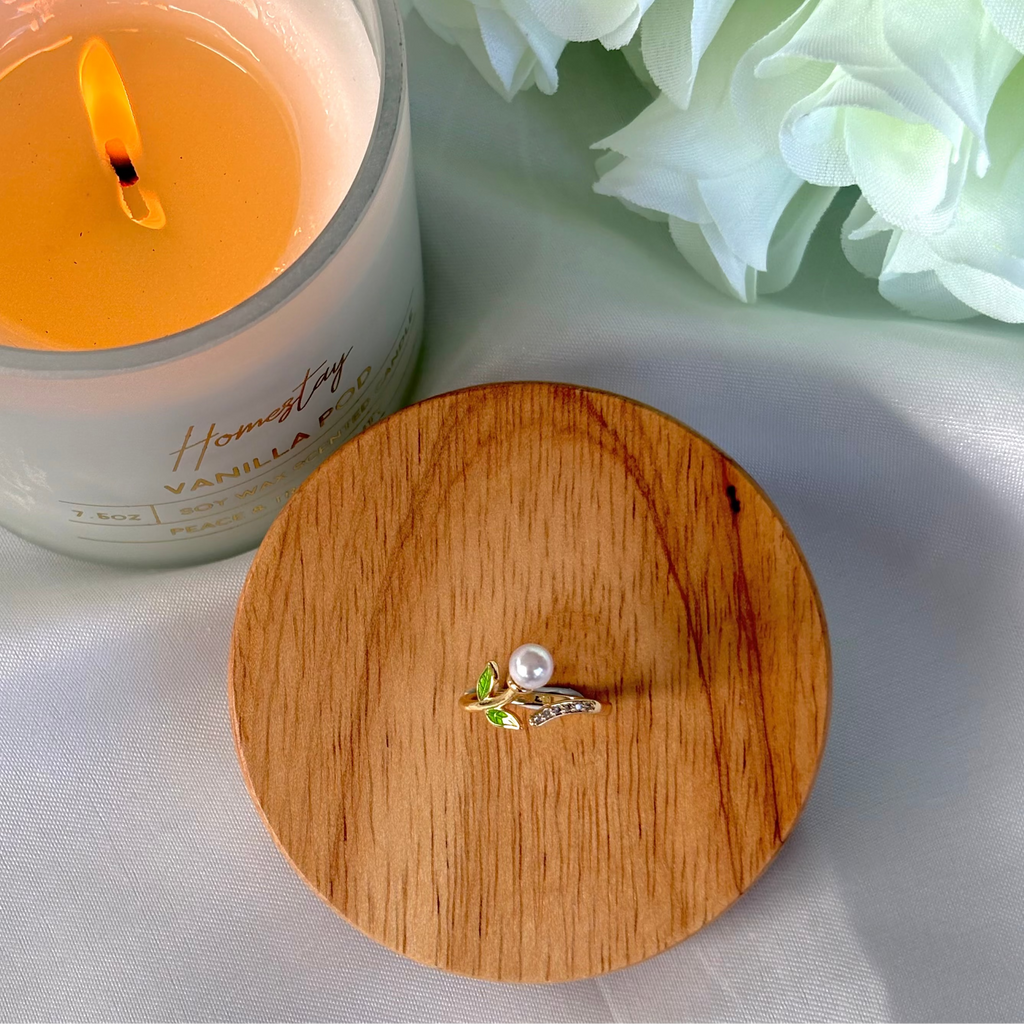 Golden Eriha Pearl Ring